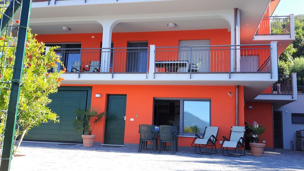 Casa Elena 1 Apartment Germignaga Exterior photo